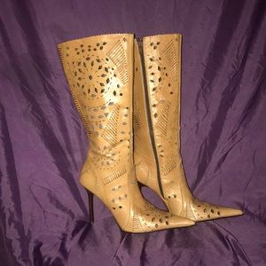 Victoria’s Secret tan boots size 7.5B